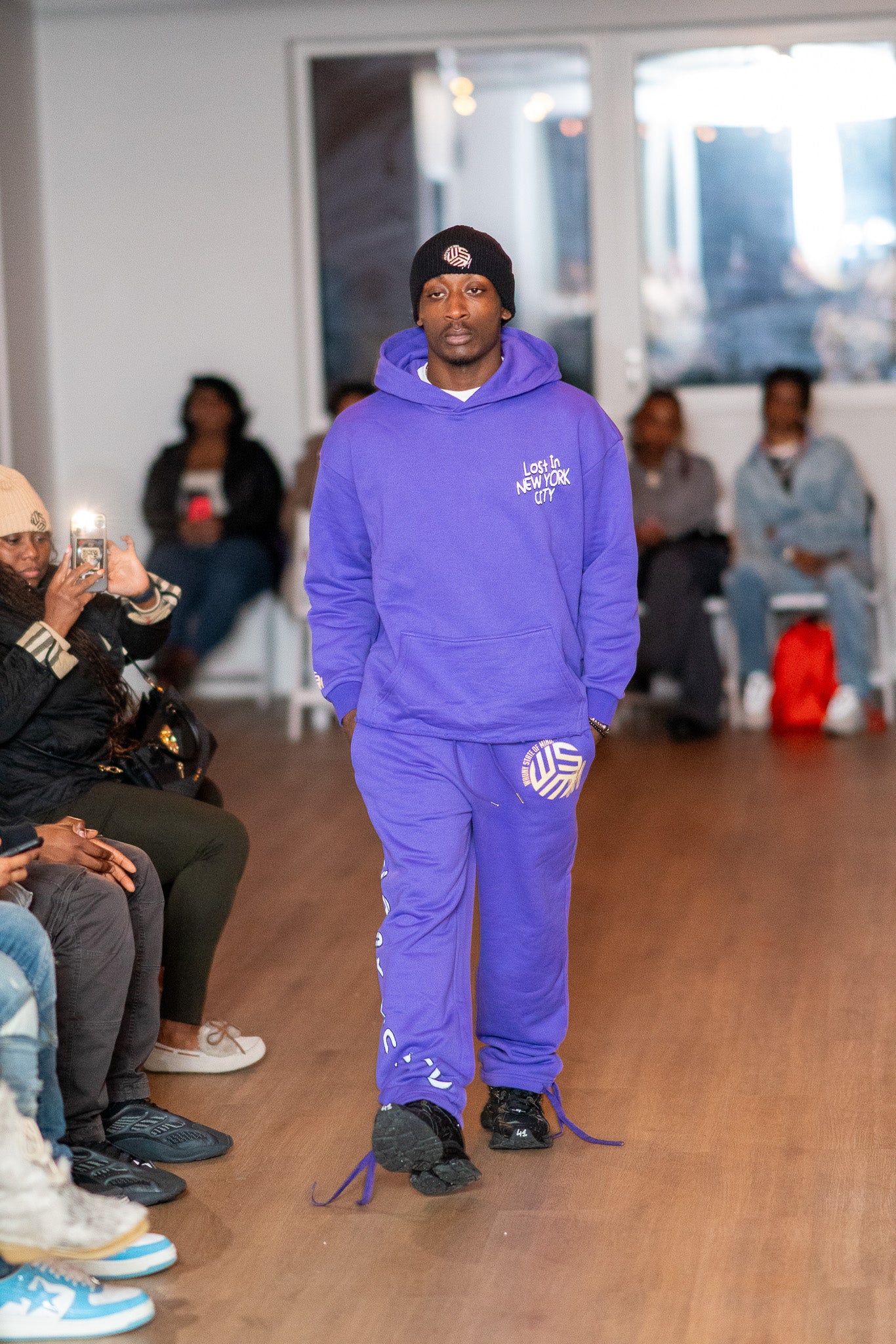 Waunysom Lost in NYC Sweatsuit